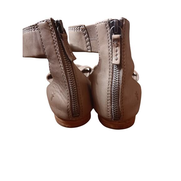 Frye Carson Ankle zip Sandals Tan Leather size 8 - Picture 3 of 5